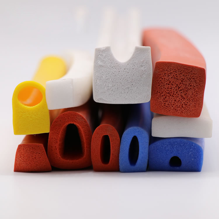 設備密封條有異味、不耐高溫消毒？嶸牌食品級/醫療級硅膠發泡條，無毒無味，耐高溫滅菌