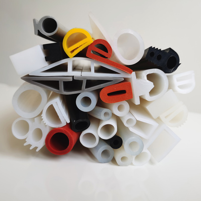 工業(yè)環(huán)境酸堿腐蝕密封條？嶸牌特種配方硅膠，耐輕微酸堿腐蝕，為化工廠量身定制